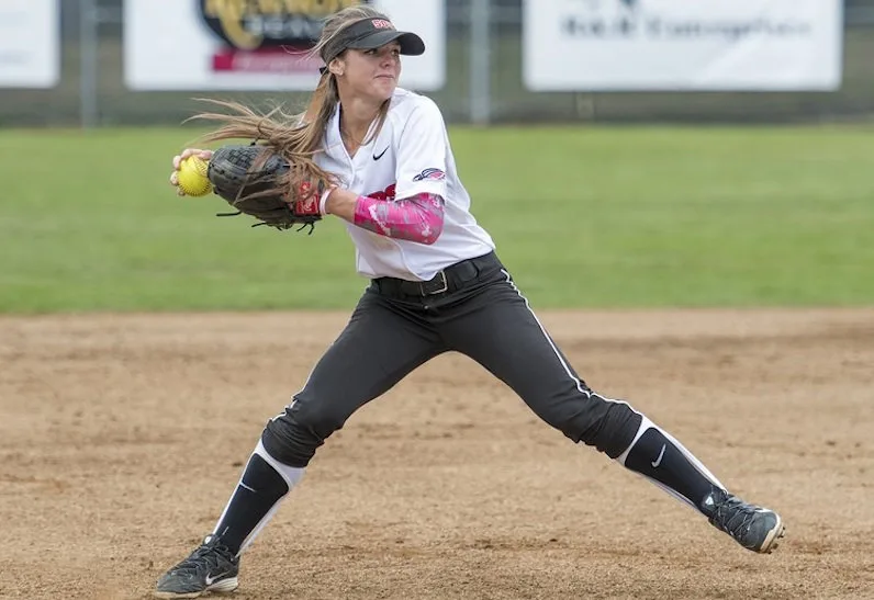 Giocatore di softball femminile