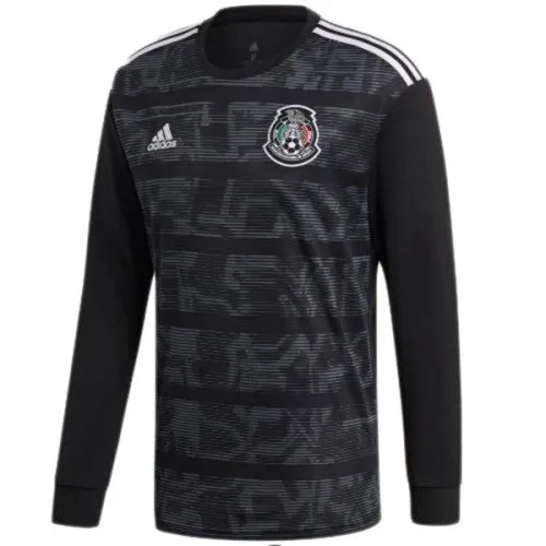Long sleeve soccer shirt