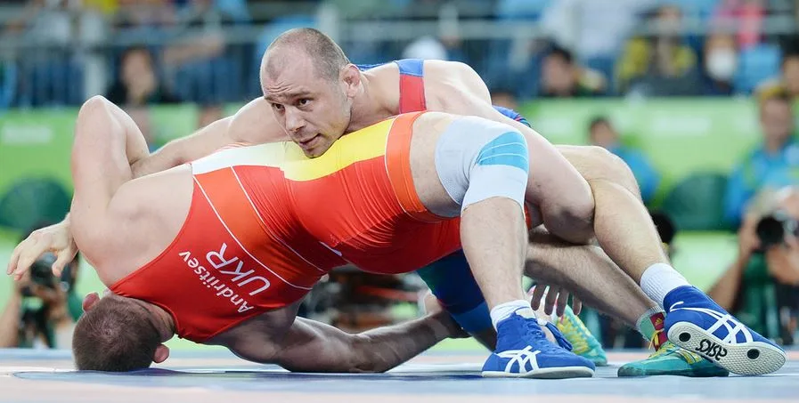 Wrestling sports