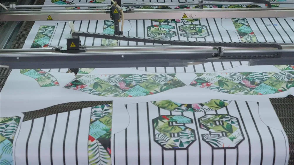 Fabricación de camisetas de béisbol sublimadas personalizadas