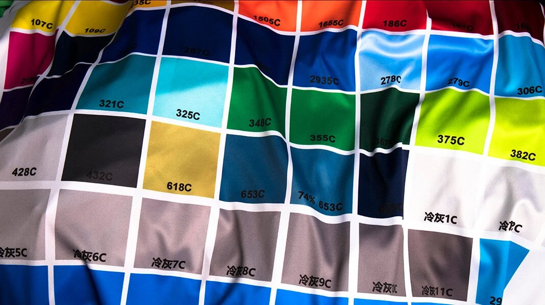 Pantone-Farbkarte